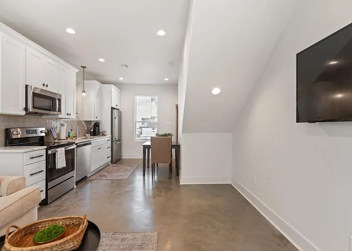 Beignet House Cajun Luxury Full Kitchen Fast Wifi Villa
