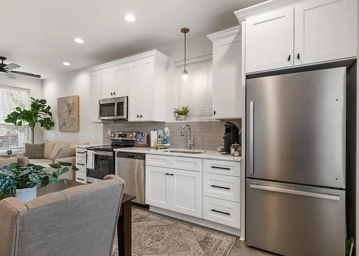 Beignet House Cajun Luxury Full Kitchen Fast Wifi Villa *